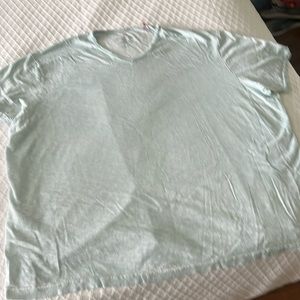 Tommy Bahama men’s tshirt